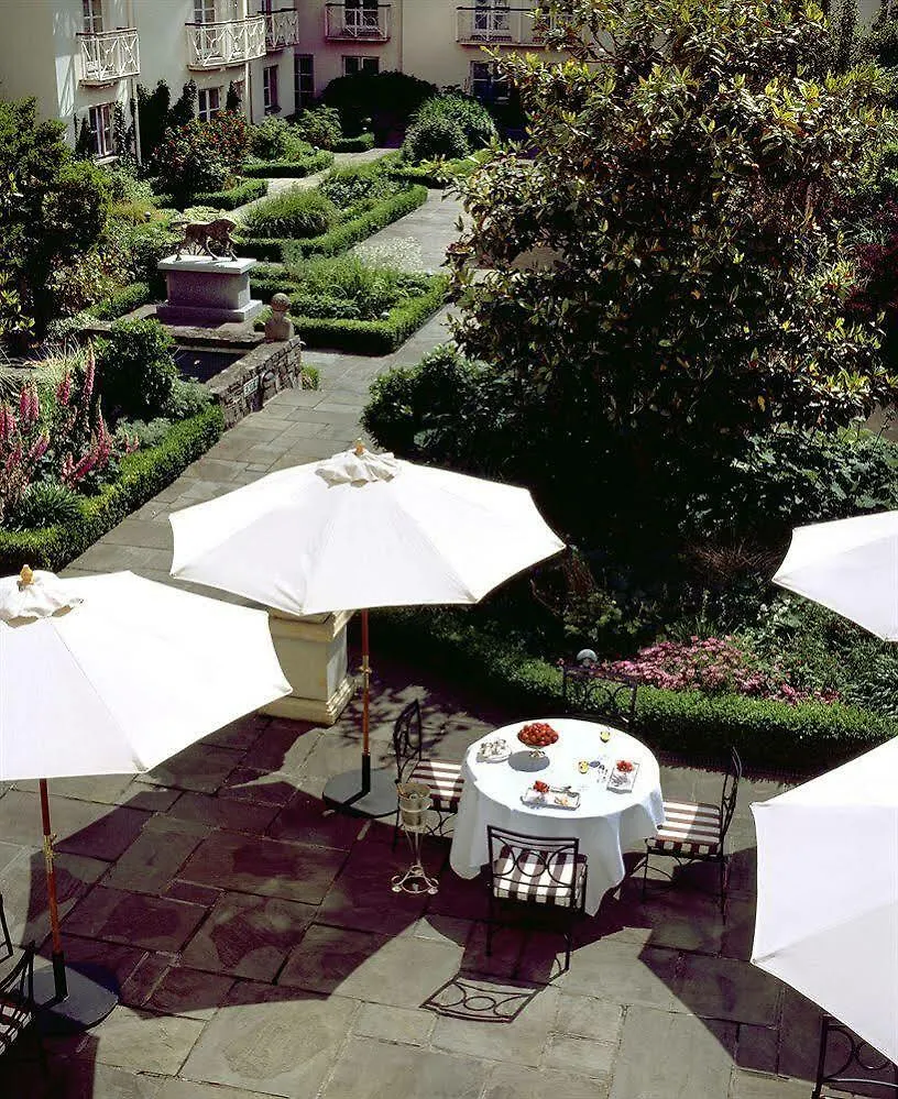 The Merrion Hotel Dublin 5*,