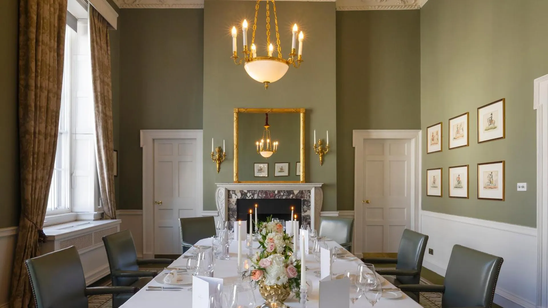 *****  The Merrion Hotel Dublin Irsko