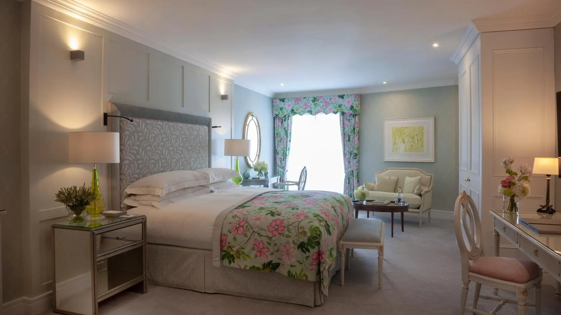 The Merrion Hotel Dublin 5*,